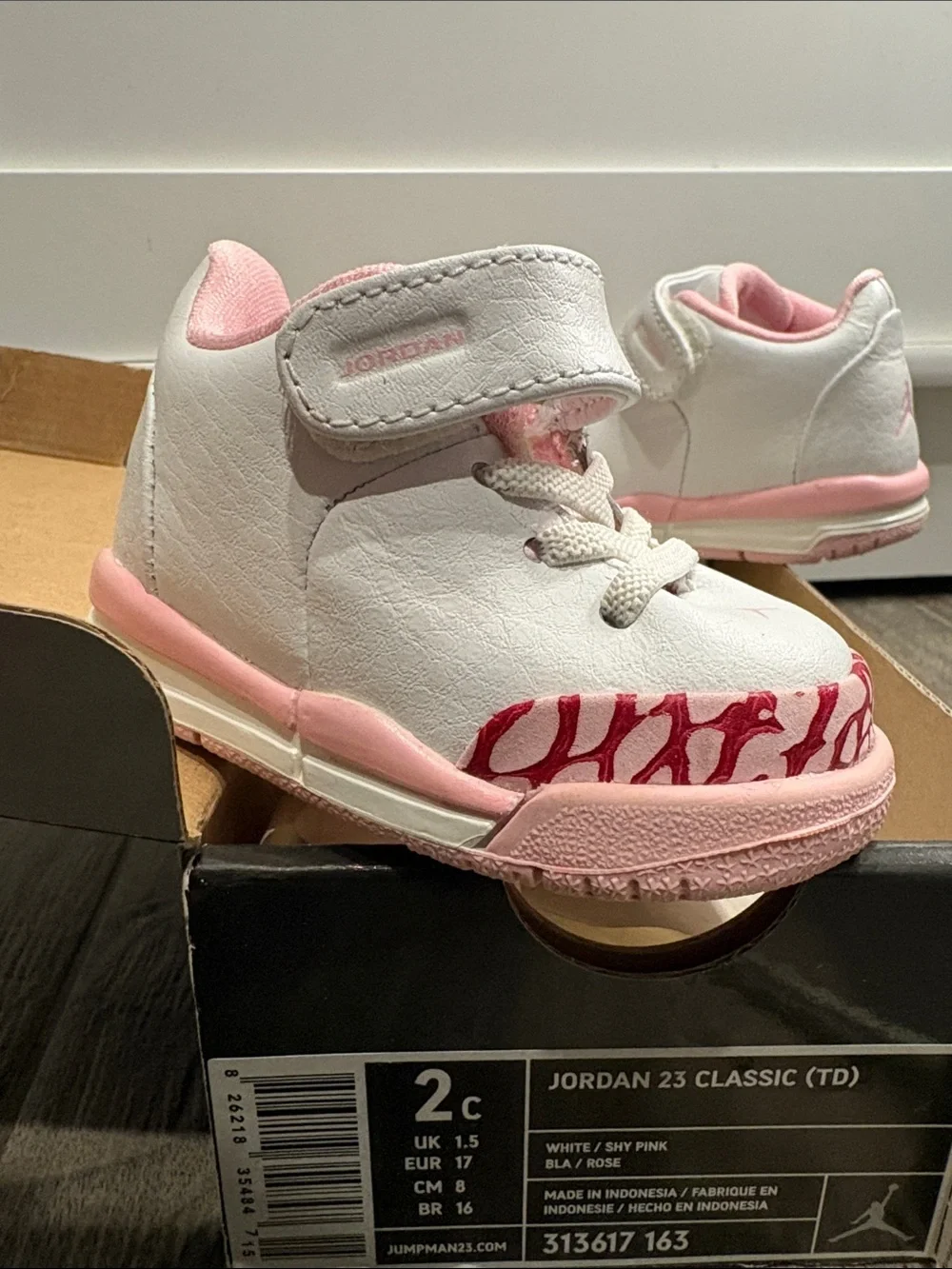 Jordan Baby & Walker White Pink Retro Elephant Print Shoes
